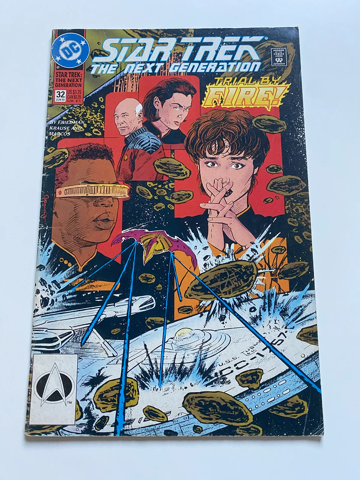 Star Trek the next generation Nº32 trial by fire- Inglés