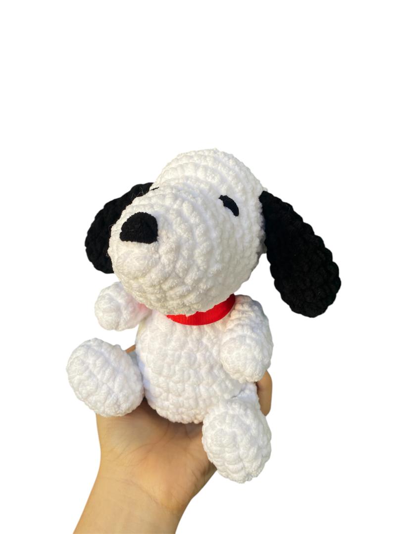 Snoopy - amigurumi tejido a mano 16cm