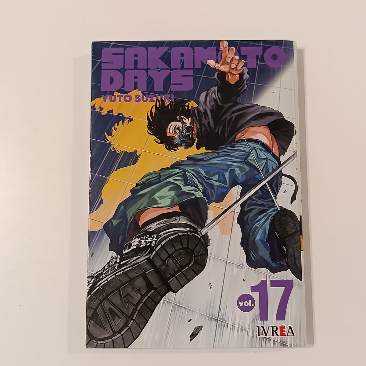 Sakamoto days - Tomo 17 | usado